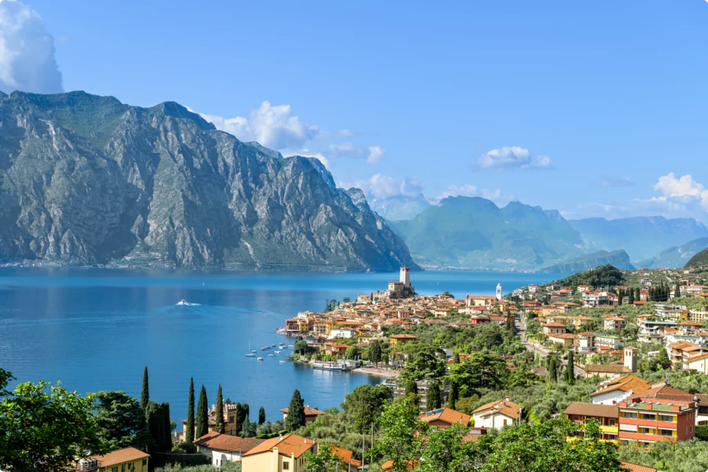 Malcesine, Garda Lake Travel agent